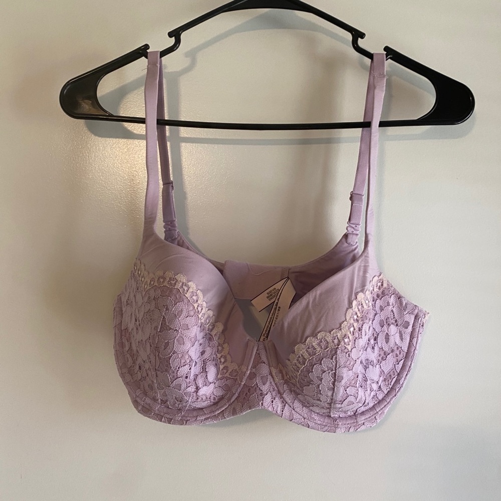 Victoria’s Secret body by Victoria lined Demi